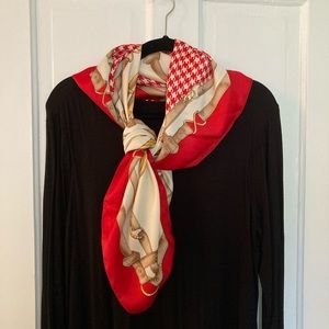 Square Silky TieRack Scarf